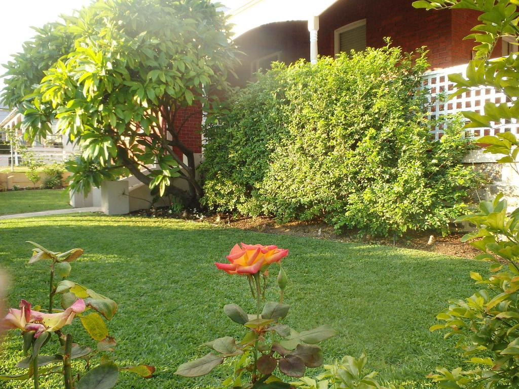 Hamptons Inn Bed & Breakfast Fremantle Exterior foto